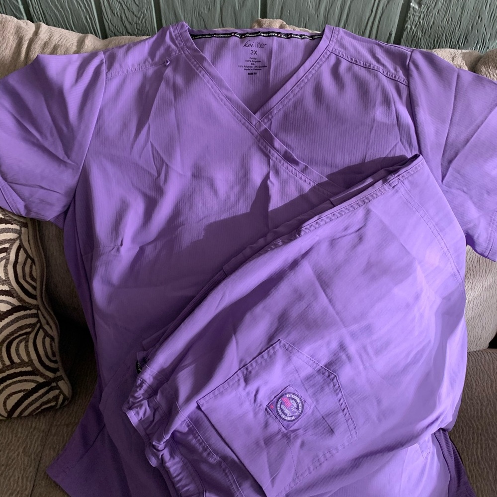 Women Scrubs